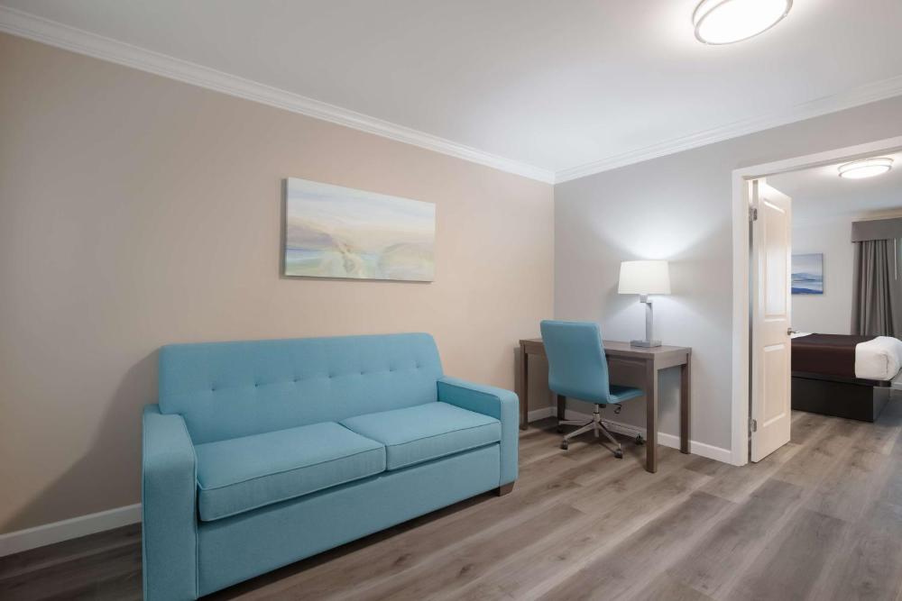 King Suite interior